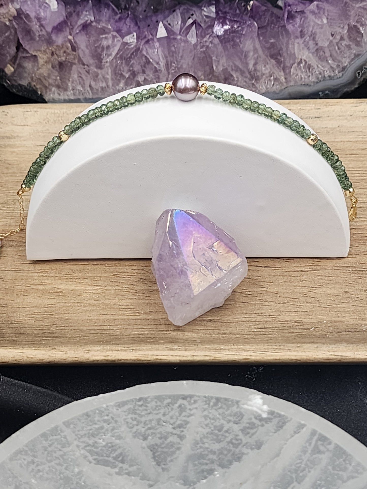 14k Gold-Filled Mauve Cultured Pearl & Green Apatite Gemstone Bracelet