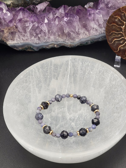 Iolite, Tanzanite and 18k gold filled stretch cord bracelet