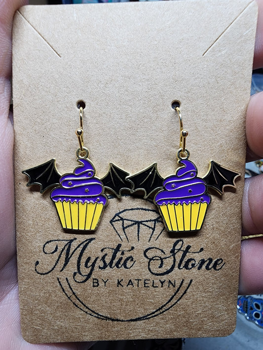 Gold plated Halloween cupcake charm style earrings