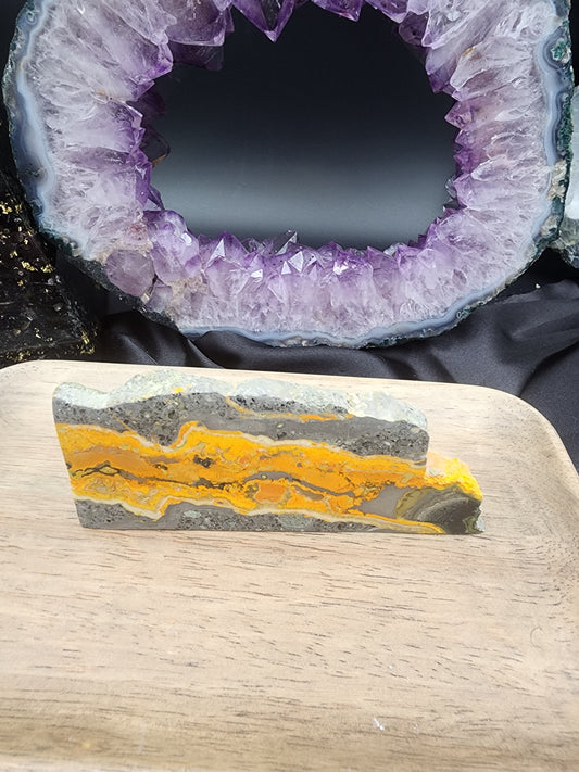 Bumblebee Jasper Self-Standing Slab