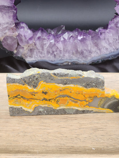 Bumblebee Jasper Self-Standing Slab