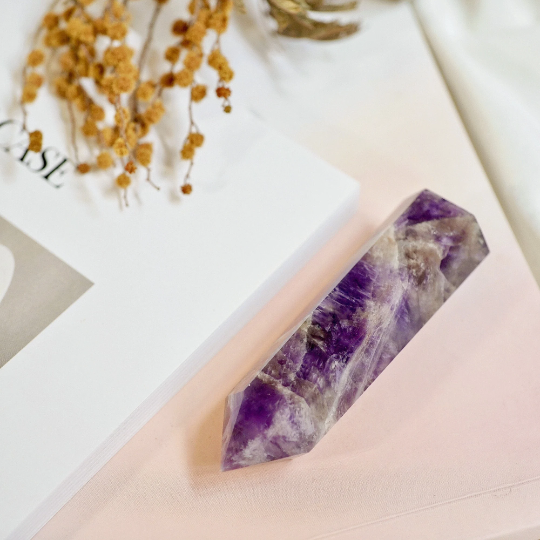 Dream Amethyst Crystal Tower Point – Calming