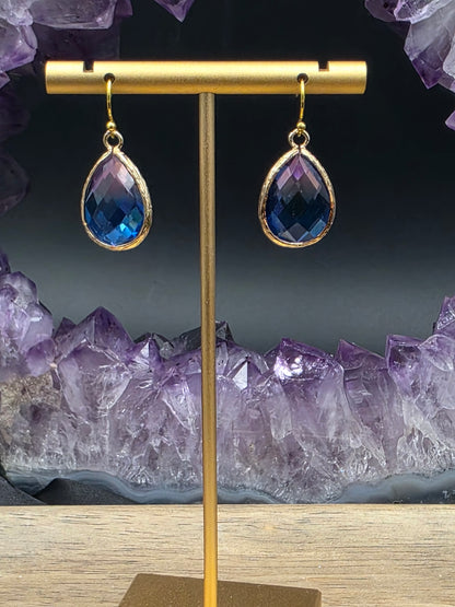 23x15mm Gold Plated Brass Faceted Glass Teardrop Earrings (Blue Amethyst)